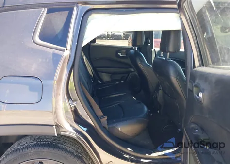 2021 Jeep Compass 80Th Anniversary 4X4 z USA, uszkodzony, nr VIN 3C4NJDEB6MT513539